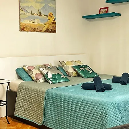 Apartment N1 In Heart Of Pest *